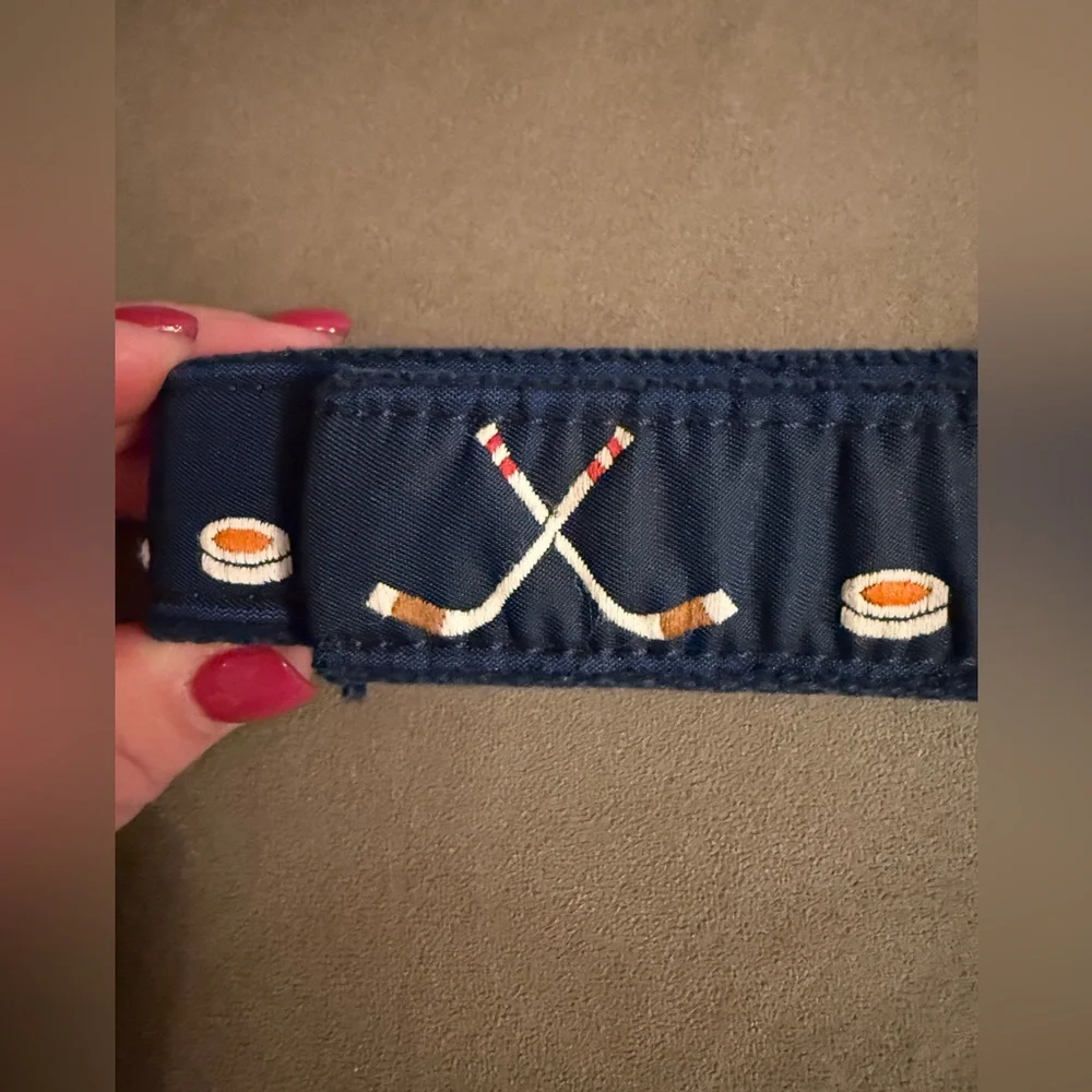 LeatherMan (Essex, CT)- Hockey-Themed D-Ring Belt (27 in), Navy, Size XXS